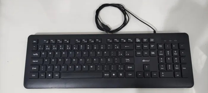 Teclado com fio APP-TECH KF300
