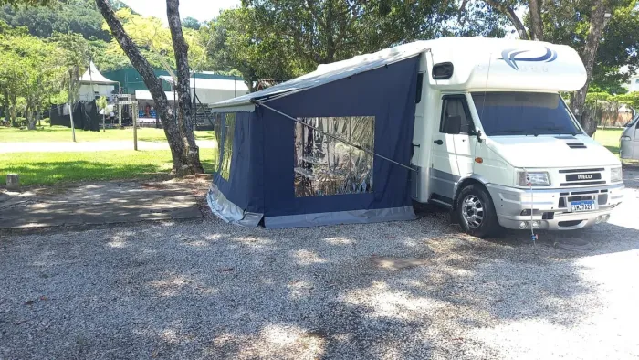 MOTORHOME IVECO/ IMPECÁVEL 