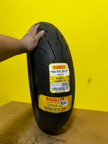 Pneu 160/60zr17 Pirelli Diablo 4 - R$ 900 em 10x Sem Juros