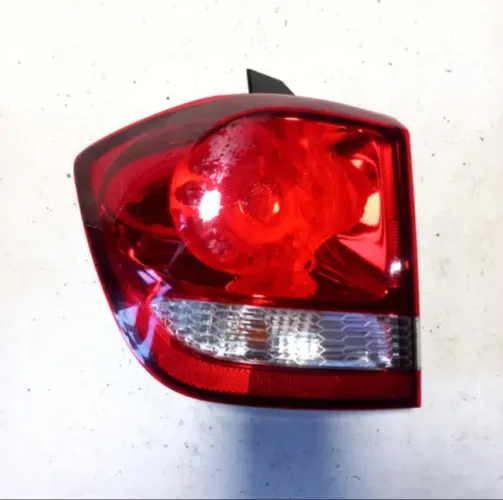 LANTERNA COM LED LADO ESQUERDO FREEMONT 2.4 2012 2013 2014