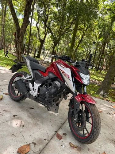 Cb 300f 2026 