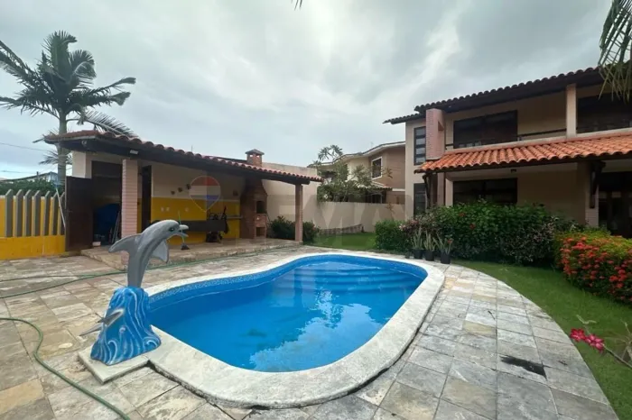 Casa com piscina no Condomínio em Paripueira com 5 quartos, sendo 3 suítes