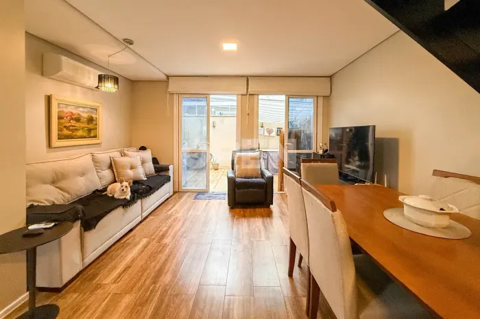 Casa em condomínio fechado com 2 suítes  Viva Vida Clube