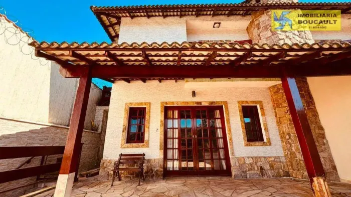 Casa com 3 dormitórios à venda, 273 m² por R$ 690.000,00 - Chácara Recanto Verde - Cotia/S