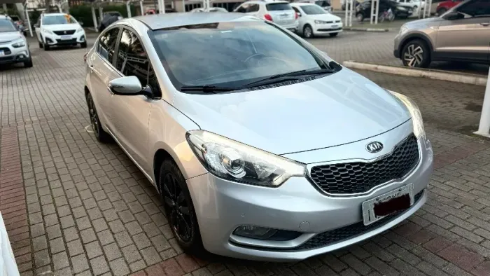 Kia Motors Cerato 1.6 16V Flex Aut. 2014