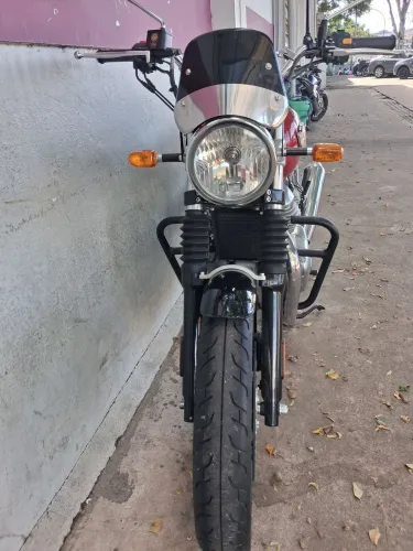 Vendo Royal Enfield Interceptor 650 cc.
