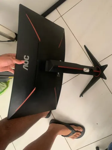 ? MONITOR GAMER AOC 27? CURVO 144Hz 1MS FULL HD!