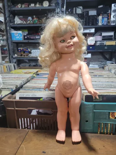 Boneca Gui Gui da estrela (não tem as roupinhas)<br>?
