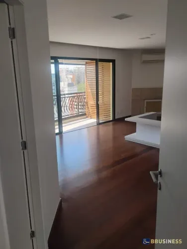 Apartamento à venda com 4 quartos, sendo 3 suítes - Vila Andrade, São Paulo, SP