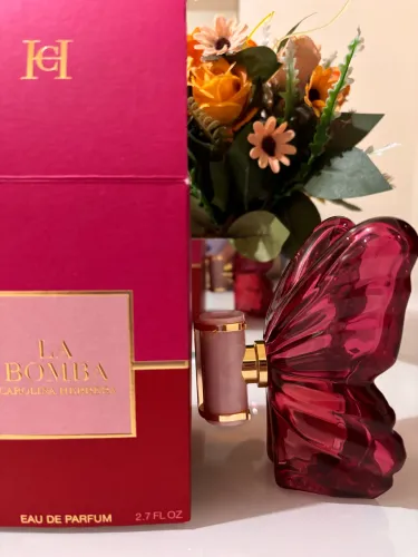 Perfume lá bomba