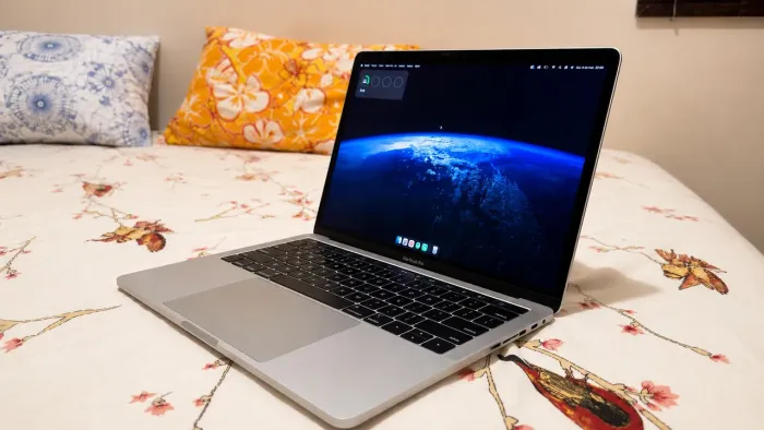 macbook pro 13 2019