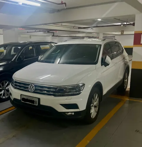 Volkswagen Tiguan Allspac Comf 250 TSI 1.4 Flex 2018