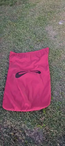 Parapente Fan asa de treino bom pra ventos fortes tem um bom controle 
