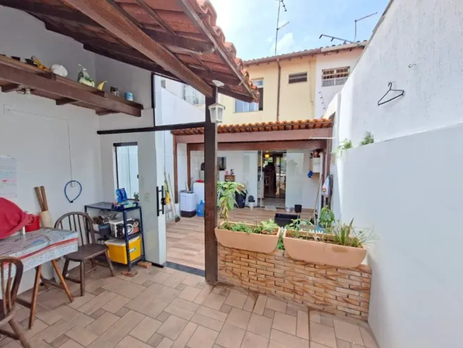 Casa com 2 quartos à venda em Belo Horizonte