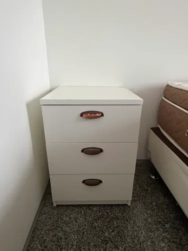 Mesa de cabeceira