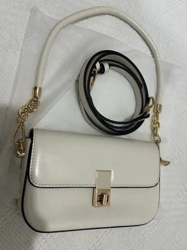 Bolsa nova na cor off