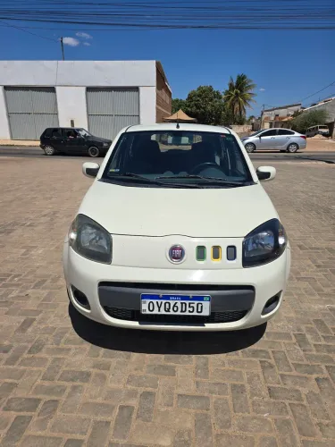 Fiat Uno Vivace/rua 1.0 EVO Fire Flex 8V 5P 2014
