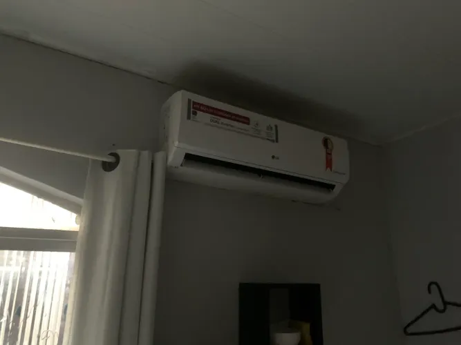 Ar condicionado LG INVERTER 8000 btus
