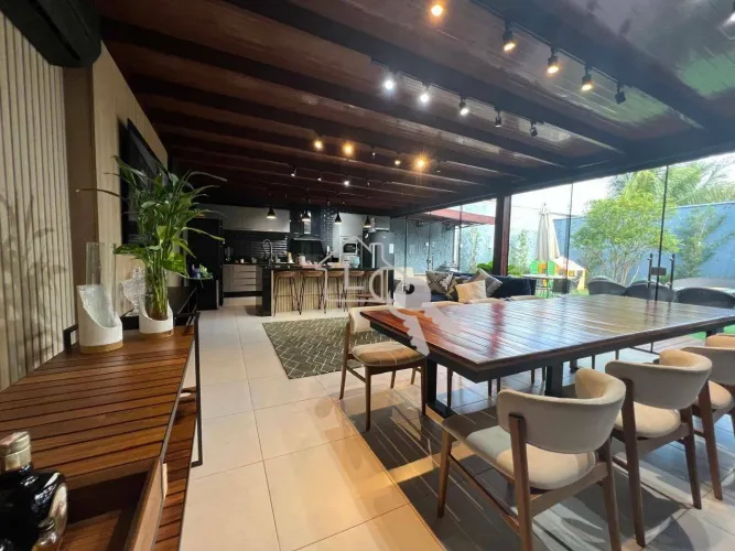 Sobrado com 3 dormitórios à venda, 322 m² por R$ 1.680.000,00 - Nova Porto Velho - Porto V