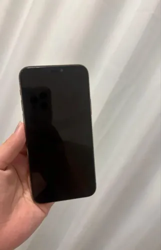 iPhone 11 Pro Max Gold