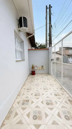 Casa com 2 dormitórios à venda, 132 m² por R$ 420.000 - Centro - Pindamonhangaba/SP