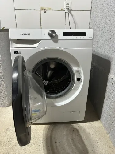 Lava e Seca Samsung WD13T 13kg Smart Wi-Fi - Lava, Seca e Esteriliza