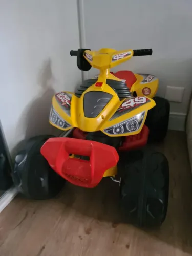 Quadriciclo eletrico 12v bandeirantes