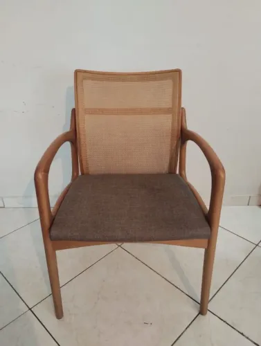 Cadeira Designer Jader Almeida