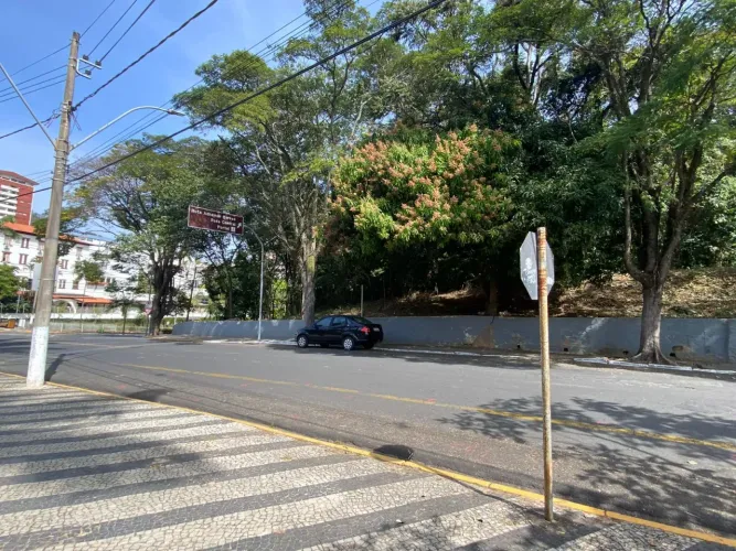 Lote/Terreno para venda com 12503 metros quadrados em Centro - Águas de Lindóia - SP