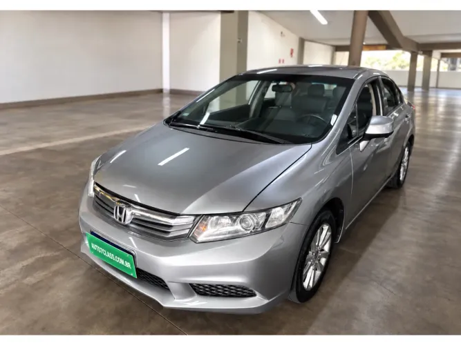 Honda Civic Sedan LXS 1.8/1.8 Flex 16V Aut. 4P 2016