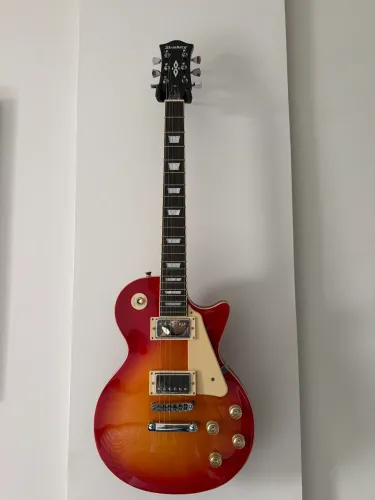 Guitarra Strinberg less Paul nova