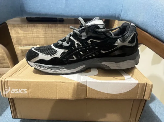 tênis asics gel-nyc preto e cinza tam:39,5