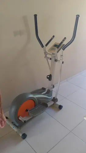 Vende-se aparelho de ginástica,novinho 