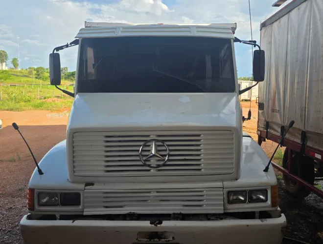 Caminhão Mercedes L 1618 ano 1991