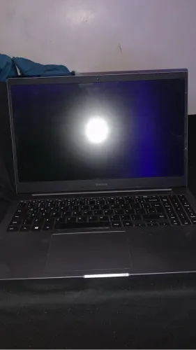 Notebook Samsung book e30