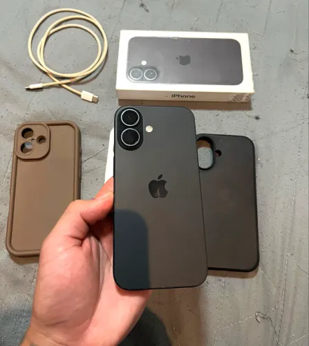 IPHONE 16 128gb