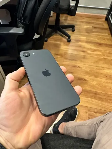 Iphone 16e 128Gb