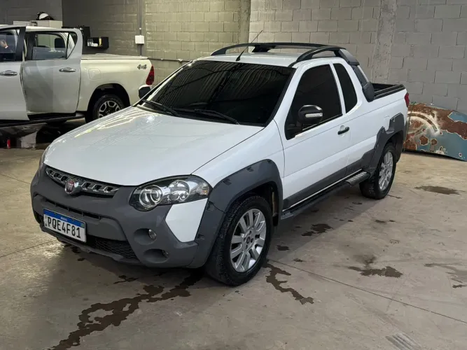 Fiat Strada Adventure 1.8/ 1.8 Locker Flex CE 2016