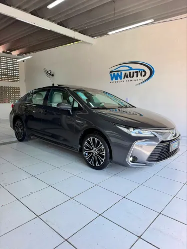 Toyota Corolla Altis Prem. Hybrid 1.8 Flex AUT 2023