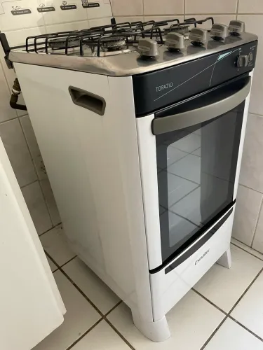 FOGÃO ESMALTEC TOPÁZIO UM ANO DE USO, ótimo estado