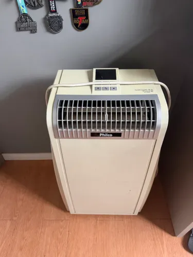Ar Condicionado Portátil Philco 13.000 BTUs (127V) - Completo!