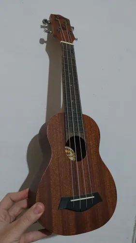 Ukulele Soprano Acústico Tagima, modelo 21K