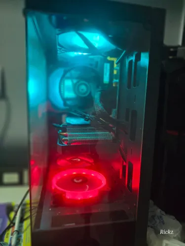 Pc core i7 + RX 6600 V/T