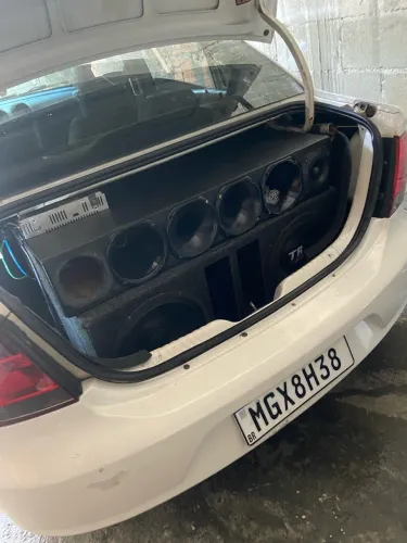 SOM AUTOMOTIVO