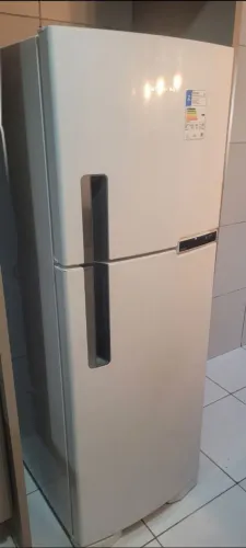 Geladeira Brastemp Frost Free 1 ano de uso