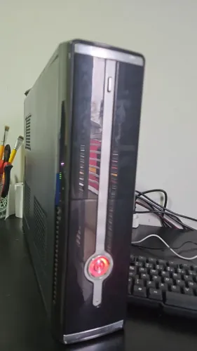 Mini pc i3 + 8gb + 120 gb