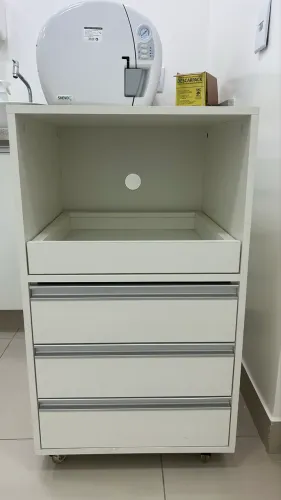 Carrinho auxiliar