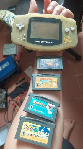 Gameboy Advance + jogos originais