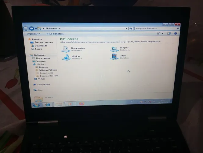 Vende um notebook datem
