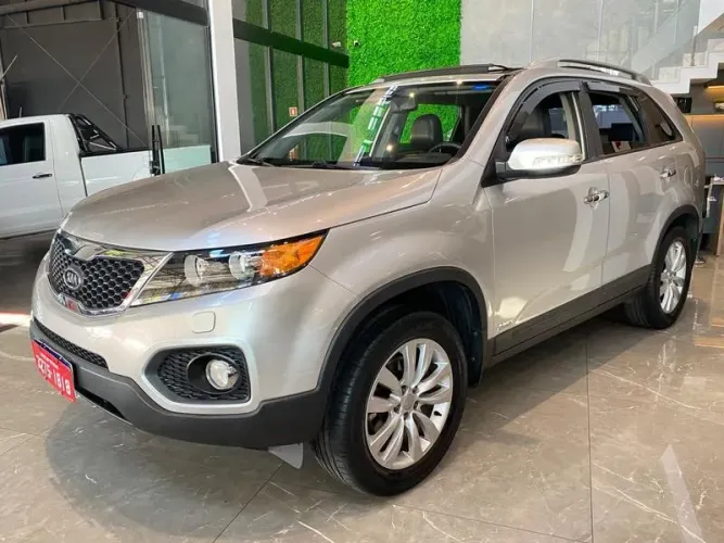 Kia Motors Sorento EX 3.5 V6 24V 197cv 4X4 Aut. 2013